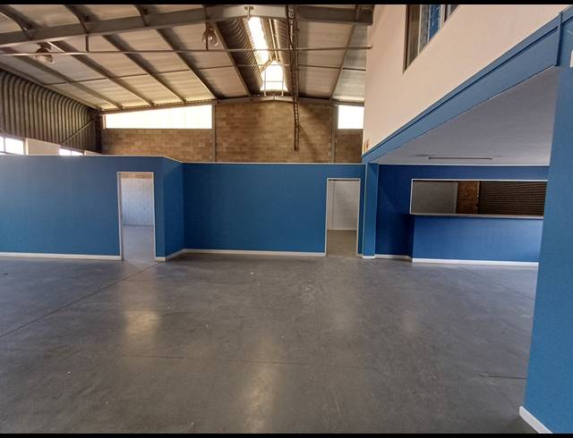 530M² MINI FACTORY TO LET IN HONEYDEW